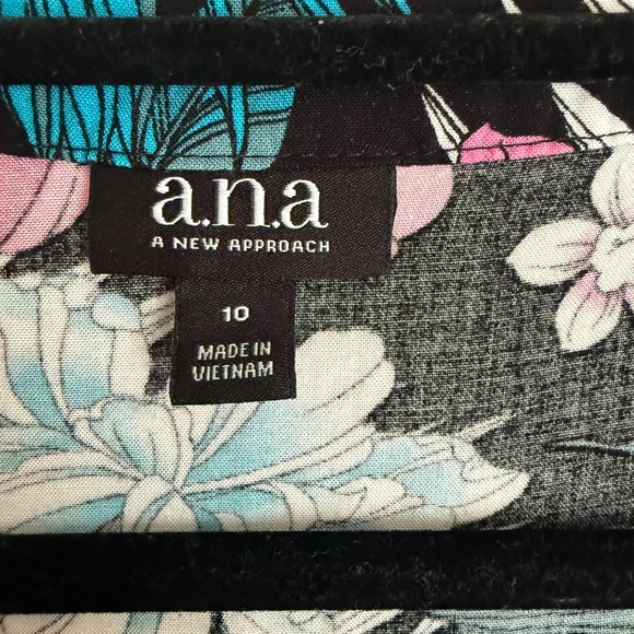 Ana Women’s Floral Vacation Dress Size 10 - Picture 3 of 5